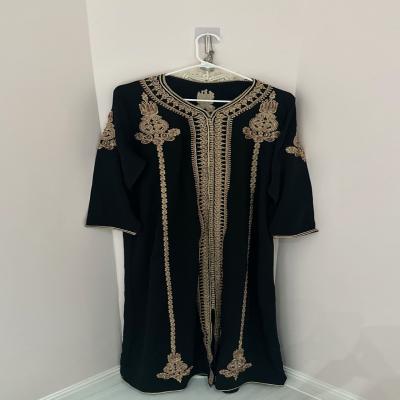 قفطان مغربي بلون اسود ملكي فخم وكريستال